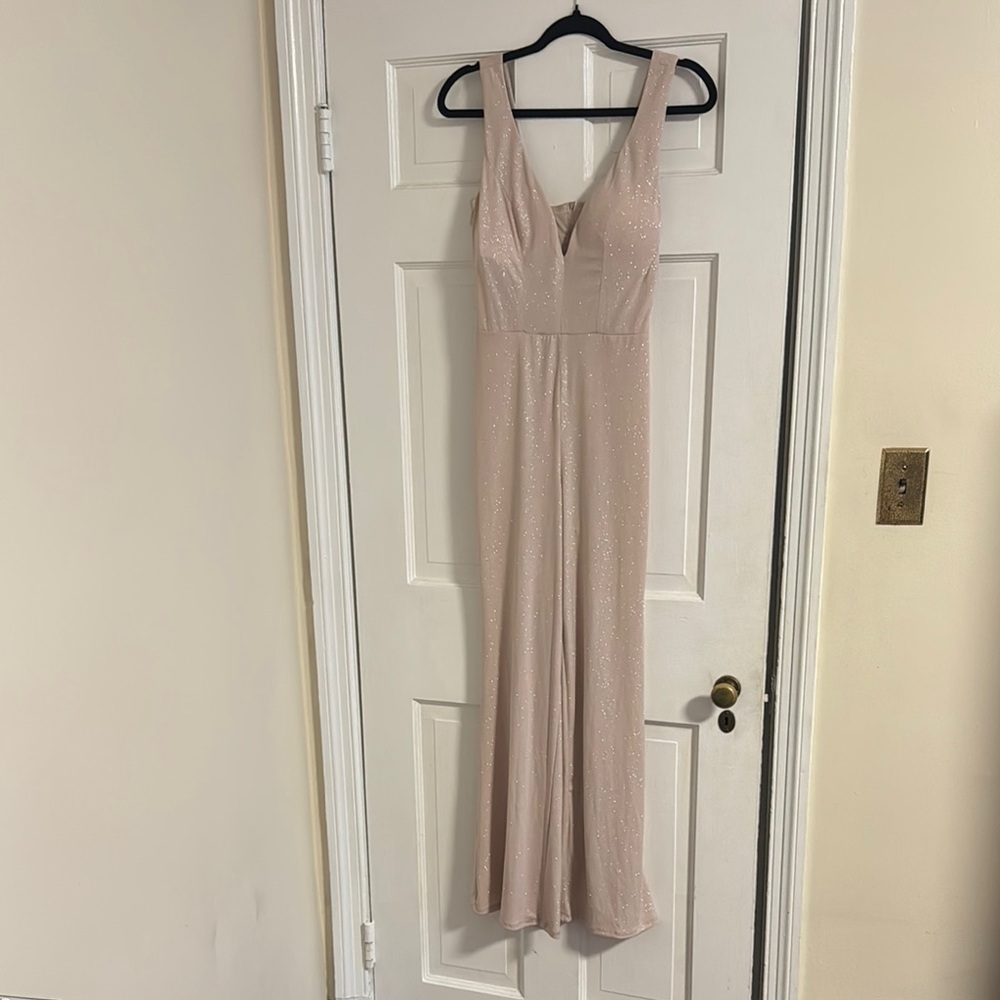 Elegant Cream Sleeveless Dress